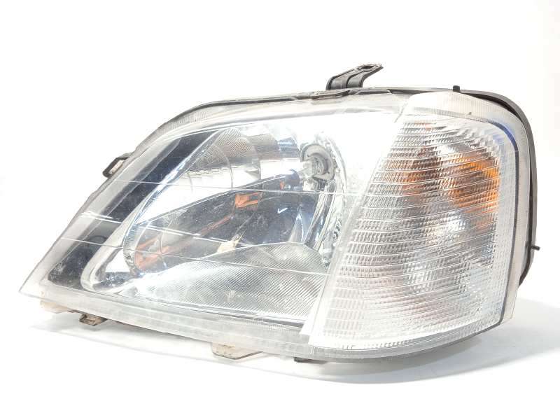FARO IZQUIERDO 8200211005 