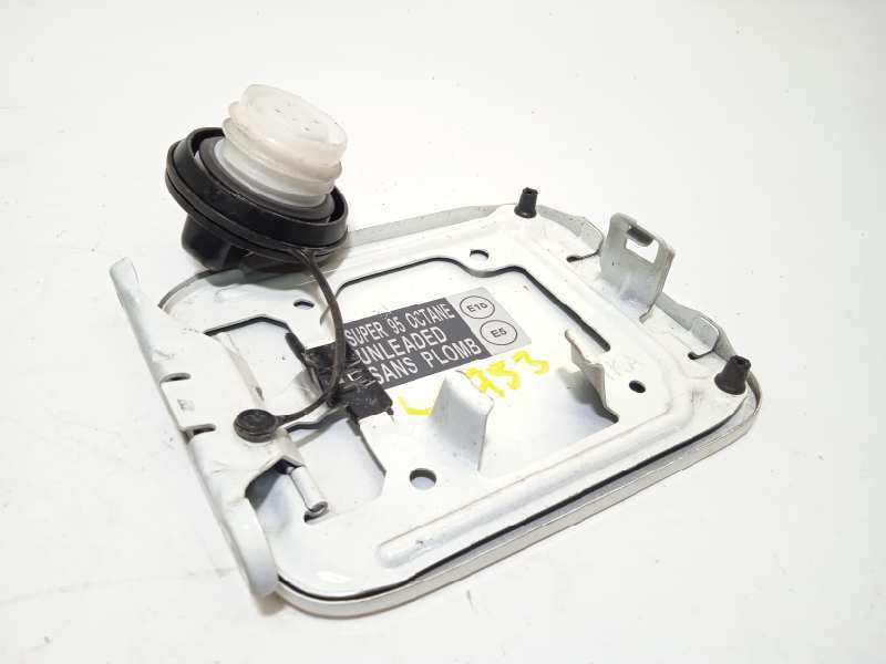 Recambio de tapa exterior combustible para nissan juke (f15) 1.6 cat referencia OEM IAM G88301KAMA  788301KA0A - Blanco 2