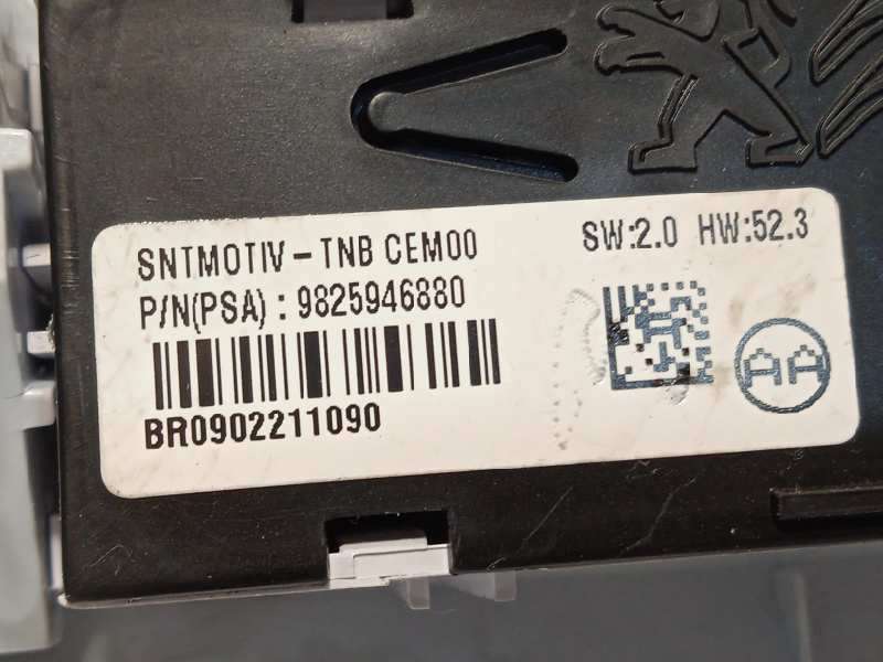 Recambio de luz interior para peugeot 3008 allure referencia OEM IAM 9825946880 - Azul 4