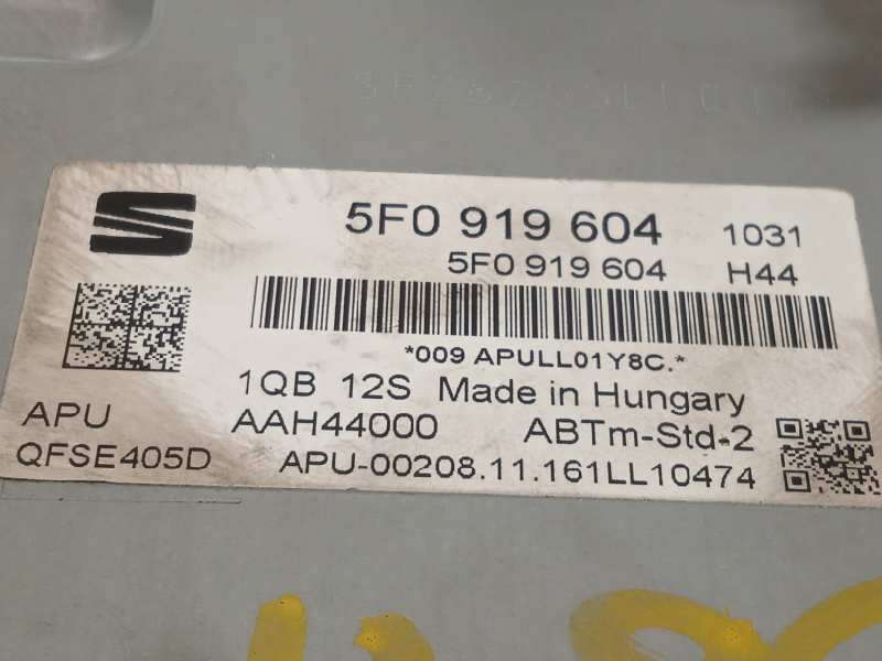 Recambio de pantalla multifuncion para seat ibiza (6p1) 1.0 tsi referencia OEM IAM 5F0919604 5F09196041QB - Rojo 6