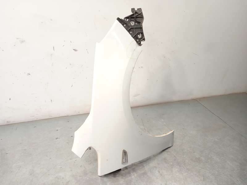 Recambio de aleta delantera derecha para opel astra j lim. 1.7 16v cdti referencia OEM IAM 13390003 - Blanco 2