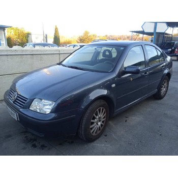 volkswagen bora berlina (1j2) del año 2002