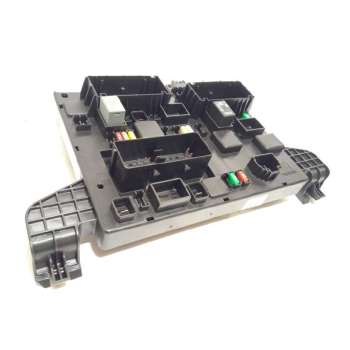 CAJA RELES / FUSIBLES 13302300 13343950