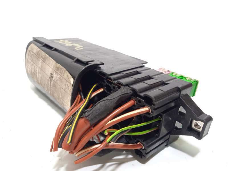 Recambio de caja reles / fusibles para seat ibiza (6p1) 1.0 tsi referencia OEM IAM 6C0937615A  6C1971012A - Rojo 4