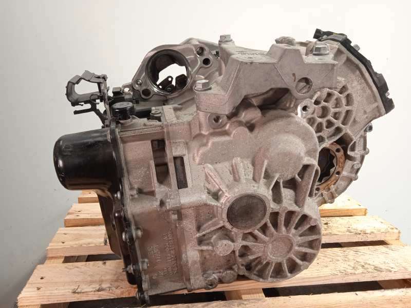 Recambio de caja cambios para seat arona fr referencia OEM IAM URG 0CW30002000E FD7W009 4