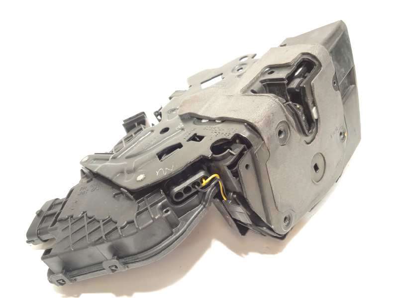 CERRADURA PUERTA DELANTERA DERECHA FK72203A28EE 