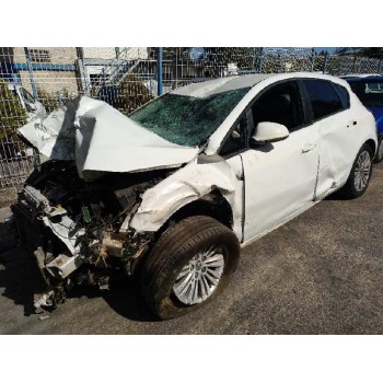 opel astra j lim. del año 2015