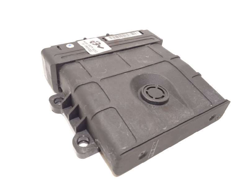 Recambio de modulo electronico para volkswagen polo (6c1) 1.6 highl referencia OEM IAM 09G927749K - Blanco 2