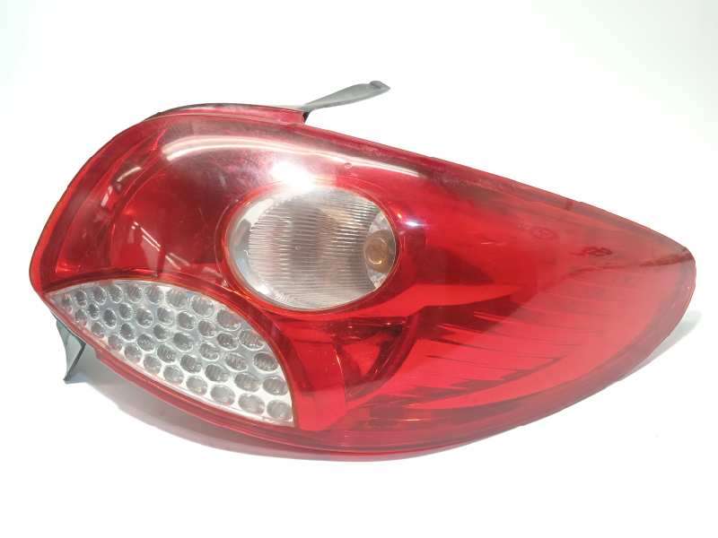 Recambio de piloto trasero derecho para peugeot 206 berlina x-line referencia OEM IAM 9685618180 6351S0 - Negro 2