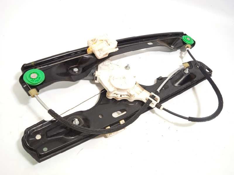 ELEVALUNAS DELANTERO DERECHO 6927028 51332990386 67626927028