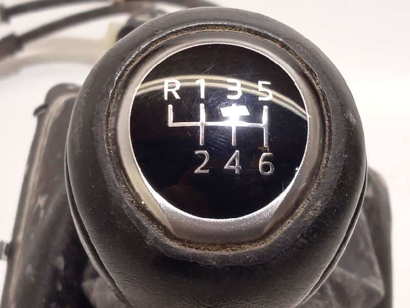 Recambio de palanca cambio para mazda cx-5 2.2 turbodiesel cat referencia OEM IAM KE4046100B KD5946500A - Blanco 3