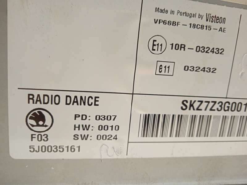 Recambio de sistema audio / radio cd para skoda roomster (5j7) sport referencia OEM IAM 5J0035161 5