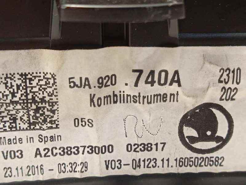 Recambio de cuadro instrumentos para skoda rapid 1.2 tsi referencia OEM IAM 5JA920740A  A2C38373000 - Blanco 7