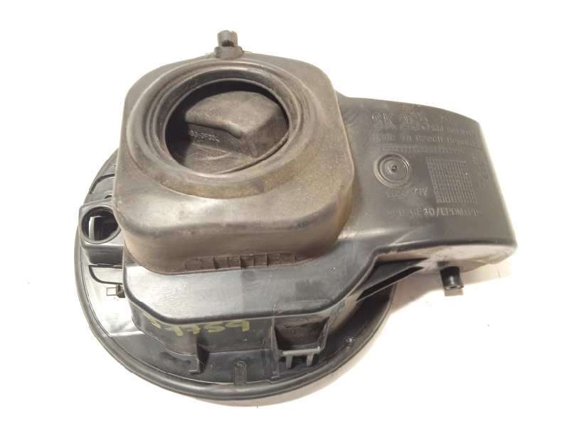 Recambio de tapa exterior combustible para skoda rapid 1.2 tsi referencia OEM IAM 5JJ809999B  5JJ809909 - Blanco 4