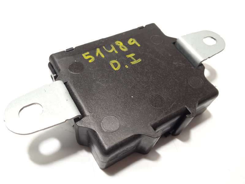 Recambio de modulo electronico para lexus rx (agl20) 450h referencia OEM IAM 8943048091  615351000 - Negro 2