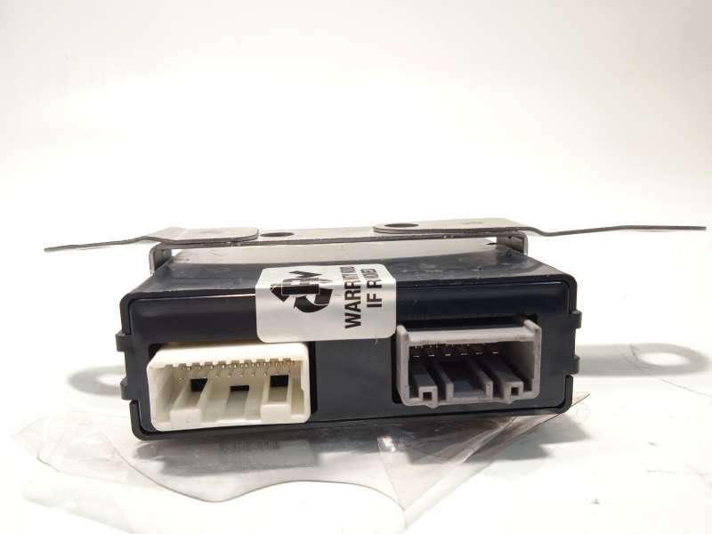 Recambio de modulo electronico para lexus rx (agl20) 450h referencia OEM IAM 8905048040 - Negro 3