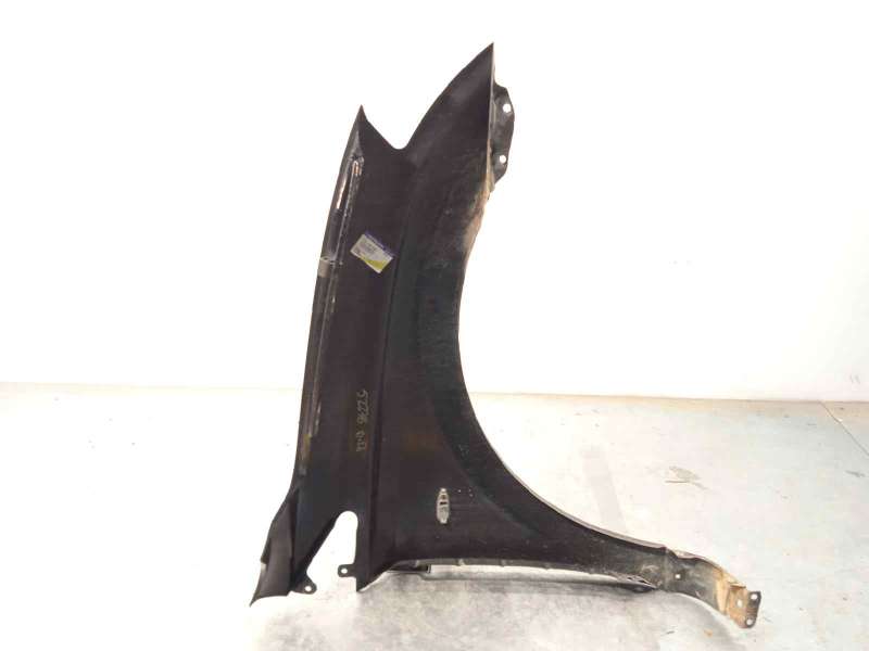 Recambio de aleta delantera izquierda para ssangyong kyron 2.0 referencia OEM IAM 5181109100 - Negro 2