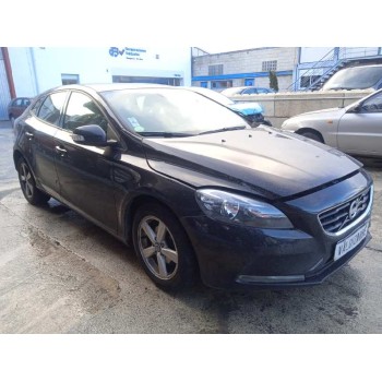 volvo v40 del año 2012