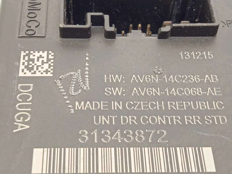 Recambio de modulo confort para volvo v60 kombi 2.0 diesel cat referencia OEM IAM 31343872 - Blanco 4