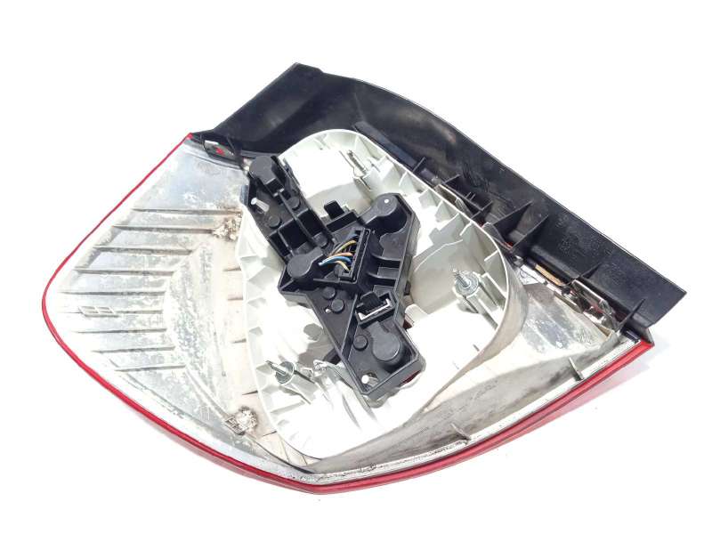 Recambio de piloto trasero derecho para bmw serie 1 berlina (e81/e87) 116i referencia OEM IAM 6924502 63216924502 - Gris 2