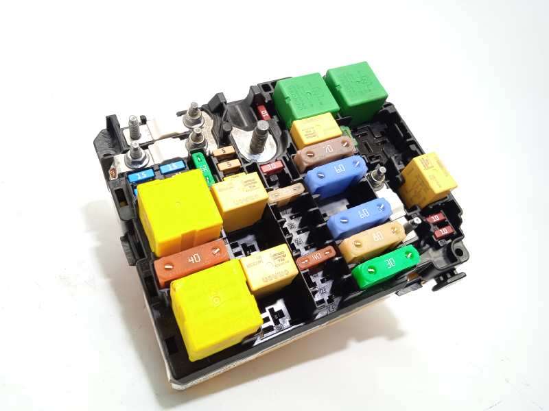 Recambio de caja reles / fusibles para citroën c3 aircross feel referencia OEM IAM 9804848580 - Naranja 2