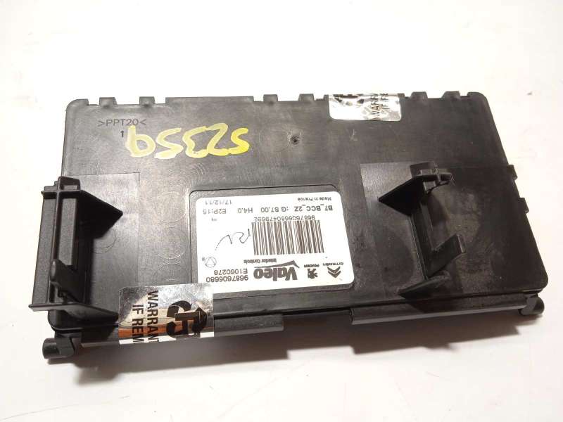 Recambio de centralita confort para citroën c4 lim. collection referencia OEM IAM 9687606680 - Gris 3