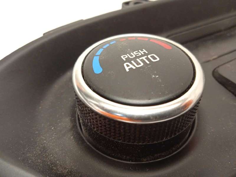Recambio de mando climatizador para kia carens ( ) basic referencia OEM IAM 97250A4AB0CA - Blanco 5
