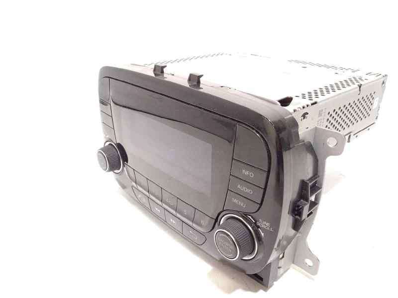 Recambio de sistema audio / radio cd para fiat 500 1.2 referencia OEM IAM 07356248560 735624856 A2C98273301 - Blanco 2