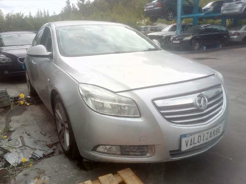 OPEL INSIGNIA BERLINA