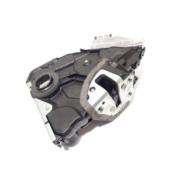 CERRADURA PUERTA DELANTERA IZQUIERDA 6904048110 