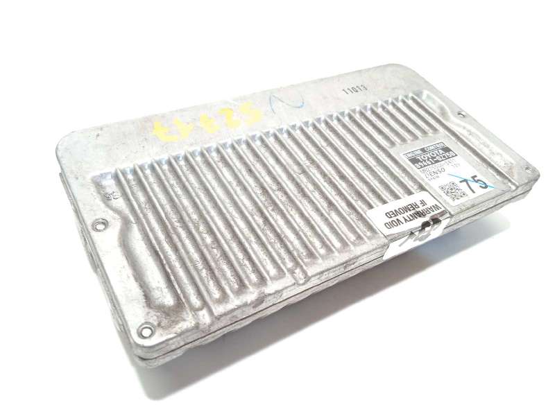 Recambio de centralita motor uce para toyota auris 1.8 16v (híbrido) referencia OEM IAM 896610Z750  2755003471 - Blanco 2