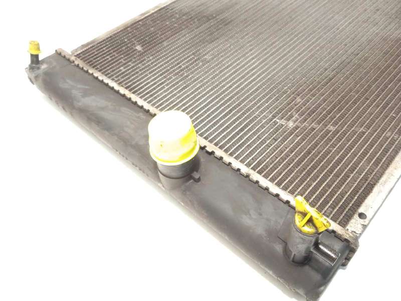 Recambio de radiador agua para toyota auris 1.8 16v (híbrido) referencia OEM IAM 4221341041 164000T240 - Blanco 2