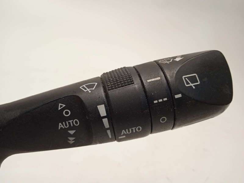Recambio de mando intermitentes para toyota auris 1.8 16v (híbrido) referencia OEM IAM 8414002720  8465202540 - Blanco 4