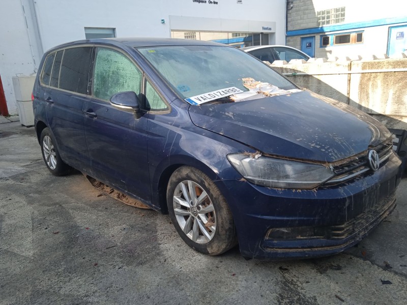VOLKSWAGEN TOURAN (5T1)