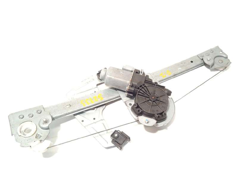 ELEVALUNAS DELANTERO IZQUIERDO 698200H020 