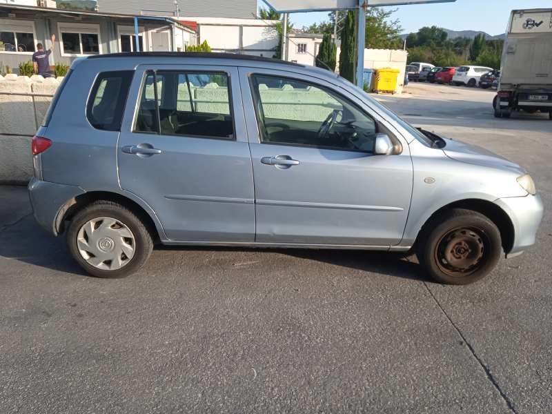 MAZDA 2 BERLINA (DY)