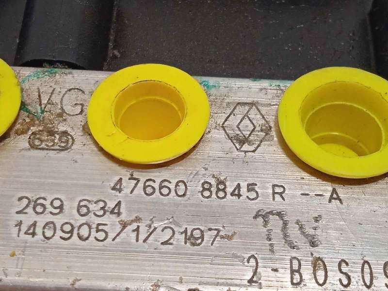 Recambio de abs para dacia duster laureate 4x4 referencia OEM IAM 476608845R 2265106516 269634 6