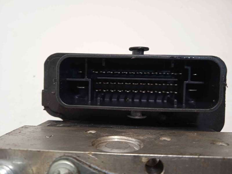 Recambio de abs para dacia duster laureate 4x4 referencia OEM IAM 476606440R 2265106516 269727 4