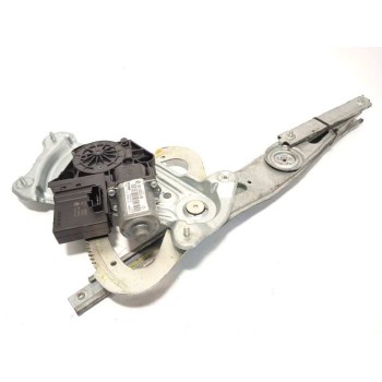 ELEVALUNAS DELANTERO DERECHO 807302741R 807200007R