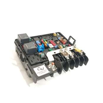 CAJA RELES / FUSIBLES SA3HJ3722500 