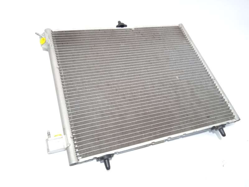 Recambio de condensador / radiador aire acondicionado para citroën c3 iii (sx) 1.2 puretech 82 referencia OEM IAM 9674813580 645 - Blanco 4