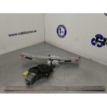 ELEVALUNAS DELANTERO DERECHO 8A6114A553B 