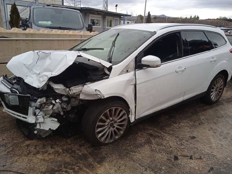 FORD FOCUS TURN. (CB8)