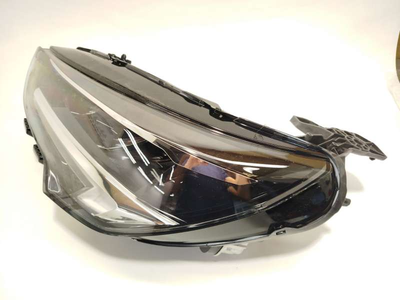Recambio de faro izquierdo para opel corsa f (p2jo) 1.2 (68) referencia OEM IAM 9829522780  354261827 3