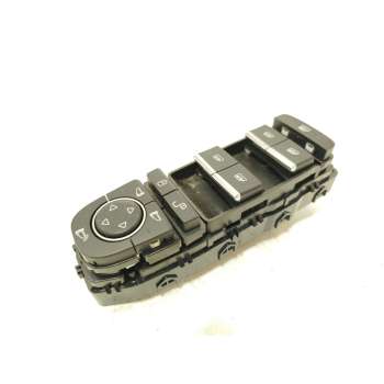 MANDO ELEVALUNAS DELANTERO IZQUIERDO SC2E3746500 1436240TU6 S70280368