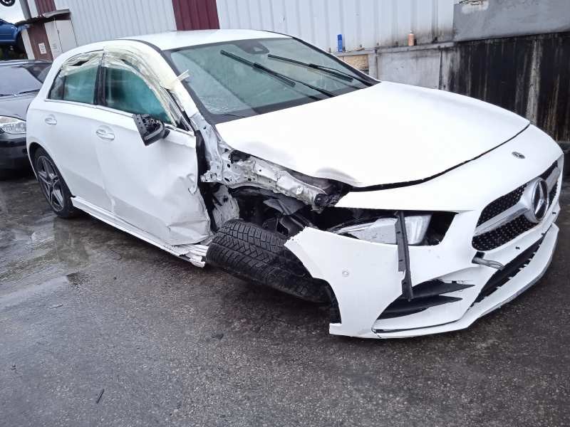 MERCEDES-BENZ CLASE A BERLINA (BM 177)