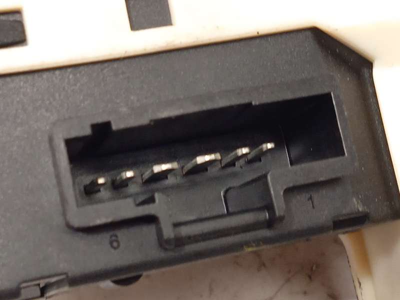 Recambio de elevalunas trasero izquierdo para renault laguna iii (bt0/1) 1.5 dci (bt00, bt0a, bt0t, bt1j) referencia OEM IAM 827 - Negro 3