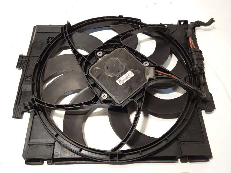Recambio de electroventilador para bmw serie 3 touring (f31) 335d xdrive referencia OEM IAM 17428641965  8641947 - Gris 2