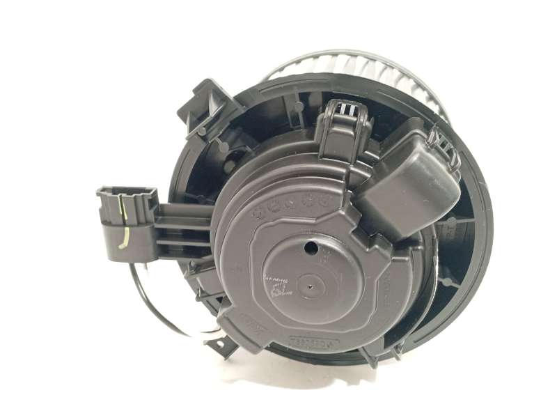 Recambio de motor calefaccion para byd seal u dm-i referencia OEM IAM L5053885 TF42864 2