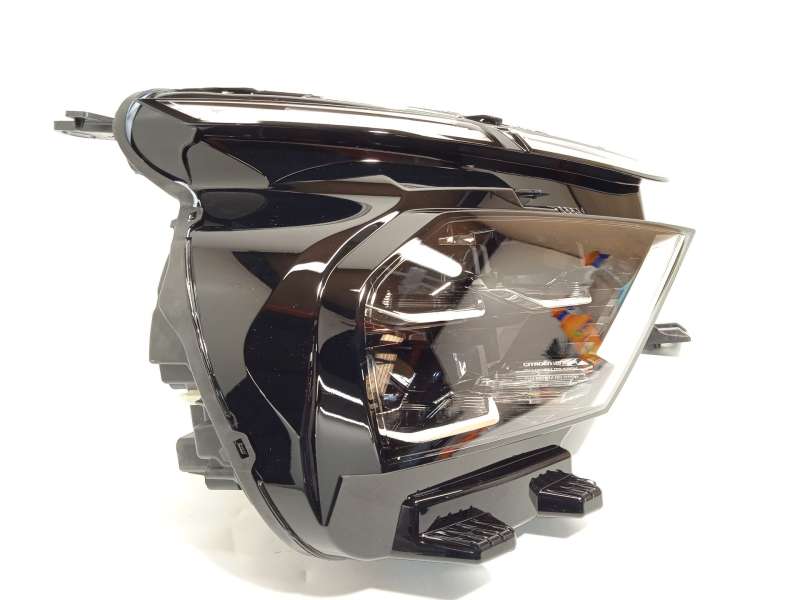 Recambio de faro derecho para citroën c4 iii 1.2 referencia OEM IAM 9830649280  73374698 5